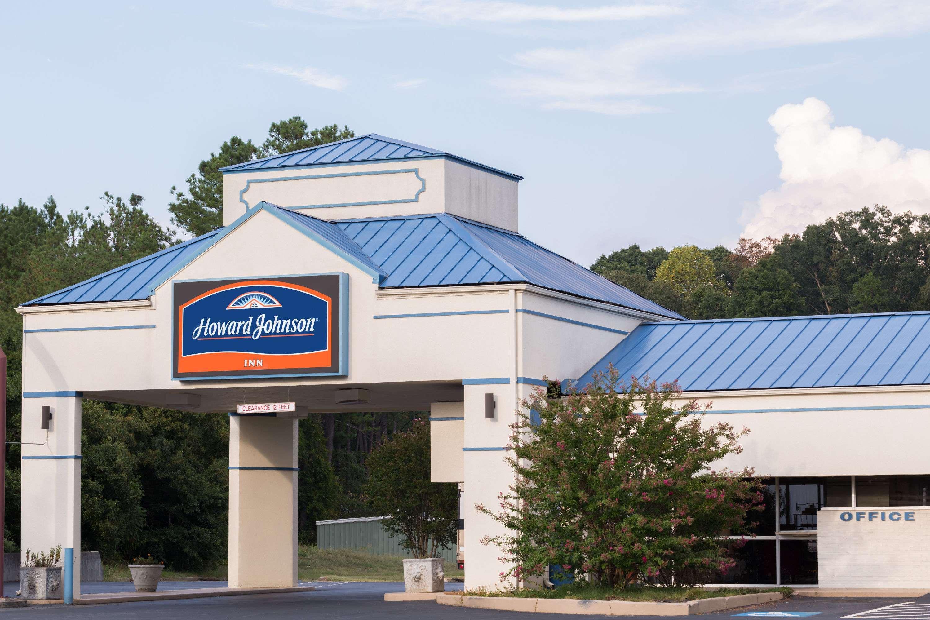 Howard Johnson By Wyndham Commerce Ga Екстериор снимка